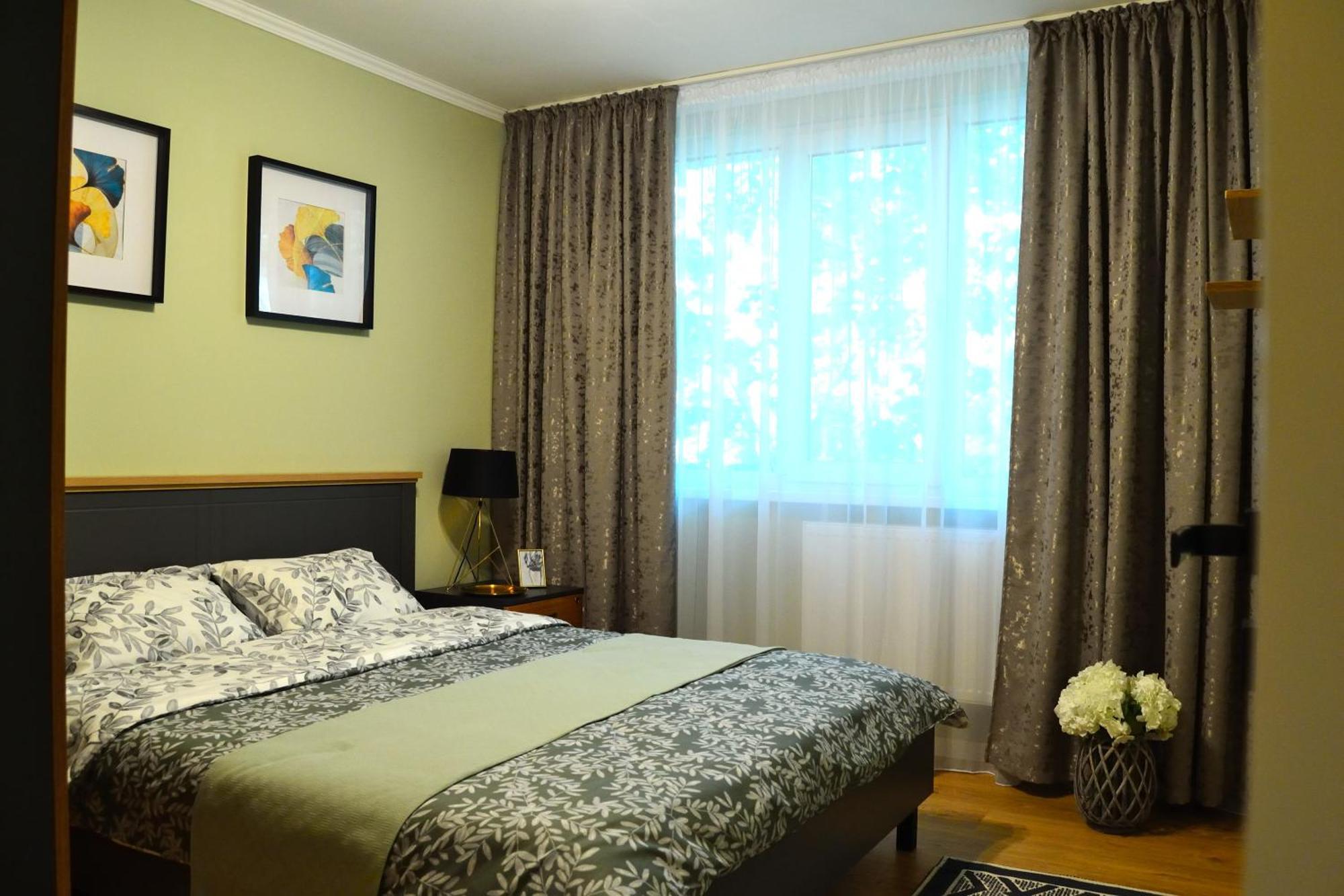 Cozy 2 Drumul Taberei Bucureşti